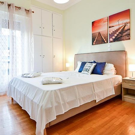 Athenian Sunny Apartment Exterior photo